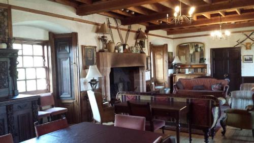 Airth Casa | The Manor at Plane Castle - Pet Friendly - Parking
