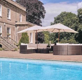 Radstock Villa | The Manor Holcombe Luxury House Pool & Hot-tub