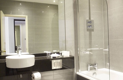 Newport Hotel | The Manor House At Celtic Manor
