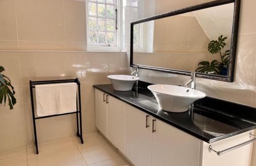 Helderberg Rural Casa | The Manor House