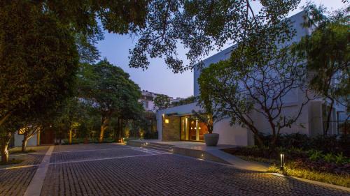 New Delhi Hotel | The Manor - New Delhi
