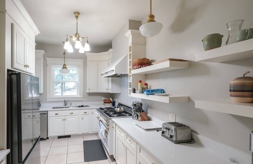 Green Lake Casa | The Manor on Green Lake