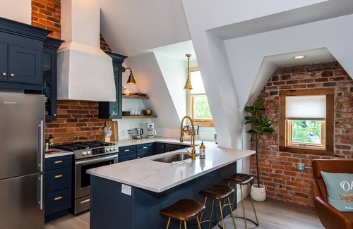 Dayton Casa | THE MANSION ON MONUMENT AVENUE!