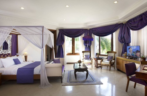 Sayan Hotel | The Mansion Resort Hotel & Spa