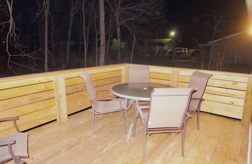 Elizabethtown Casa | The Maple Den