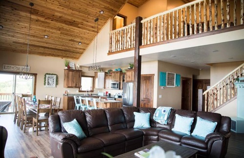 Garden City Casa | The Maple Retreat
