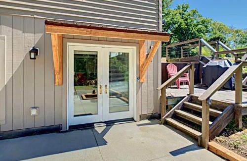 Ellicottville Apartamento | The Maples Apt - King Bed, Pet Friendly, Beautiful Views