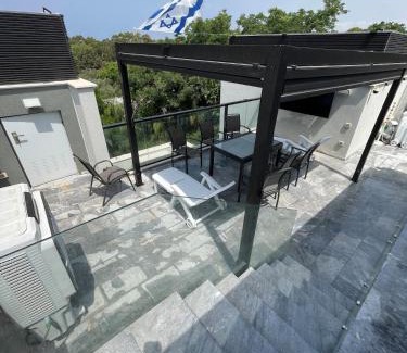 Gesher HaZiv Apartamento | The Margalit Suite - Gesher Haziv