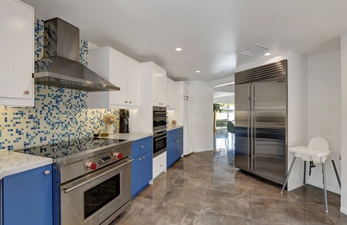 Vista Las Palmas Casa | The Marilyn Monroe Estate 4bed/4ba Pool and Spa. Newly Remodeled.