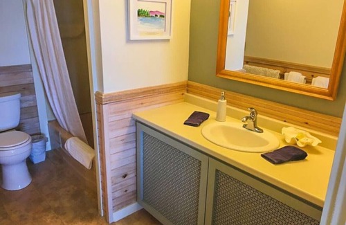 Stonington Hotel | The Mary Day - Inn on the Harbor