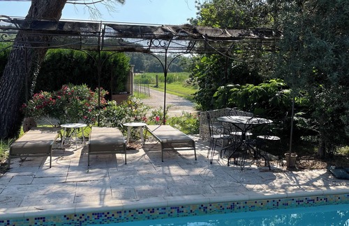 Sarrians Casa | The Mas des Ailles gîte, in the heart of the Vaucluse!