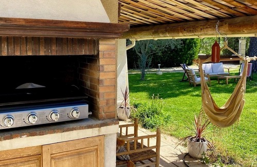 Sarrians Casa | The Mas des Ailles gîte, in the heart of the Vaucluse!
