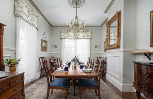 Cape May Cama Y Desayuno | The Mason Cottage Downtown
