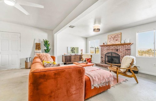 Twentynine Palms Casa | The Maude House