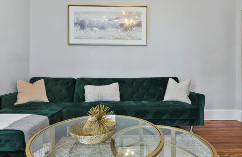 Chelsea Apartamento | The Maverick - Luxurious Apartment - Free Parking - 2 Miles From Boston Logan Airport