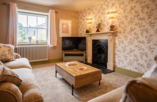 Biddestone Apartamento | The Maze Garden Cottage by Mint Stays