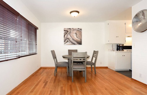 Mar Vista Apartamento | The Mclaughlin #5