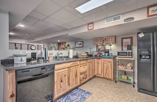 Emmitsburg Apartamento | The MD / PA Line Retreat: Scenic Country Getaway!