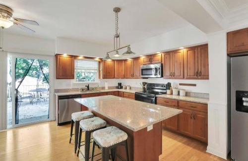 Grandview Heights Casa | The Meadow Adventure