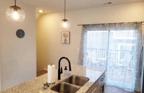 Elkhorn Casa | The Meadowlark at Coventry Rows