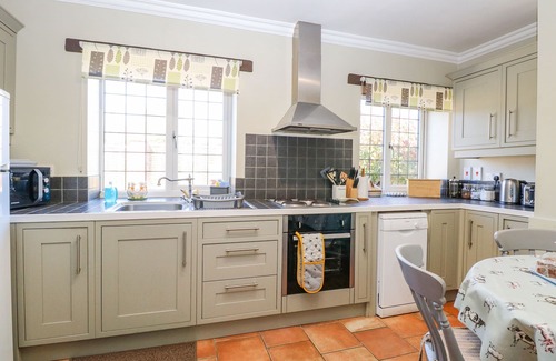 Billingford Cabaña | The Meadows Cottage, BILLINGFORD