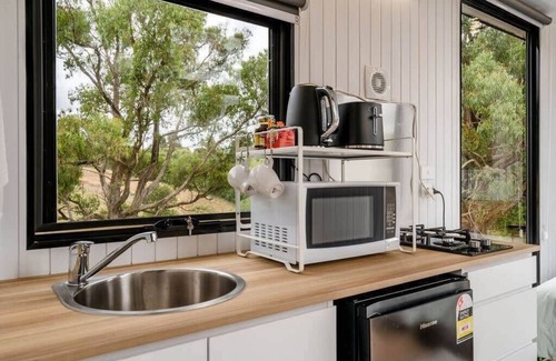 Macclesfield Casa | The Meadows Tiny House by Tiny Away