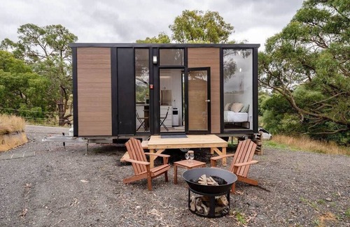 Macclesfield Casa | The Meadows Tiny House by Tiny Away