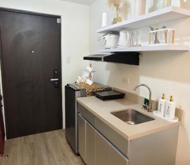 Lahug Apartamento | The Median Condo near IT PARK sr