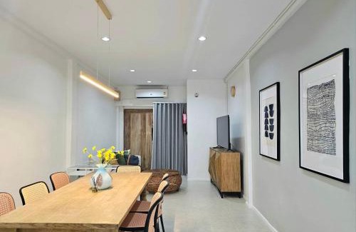 Sukhumvit Villa | The Mellow at Thong Lo