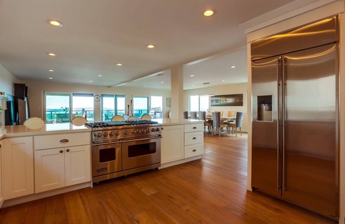 La Jolla Mesa Casa | The Mermaid House: impresionantes vistas de la bahía, el océano y la ciudad, equipadas con jacuzzi y aire acondicionado