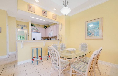 Butler Beach Villa | The Mermaid House - Vacation at the Beach!