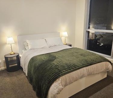 City West Apartamento | The Metropolitan Apartments