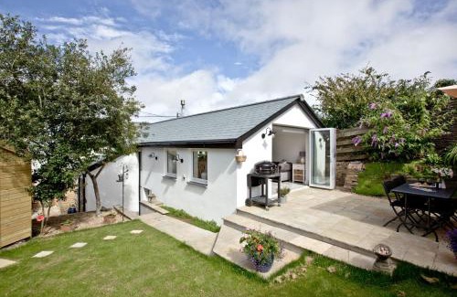 Newquay Casa | The Mews, Tresean