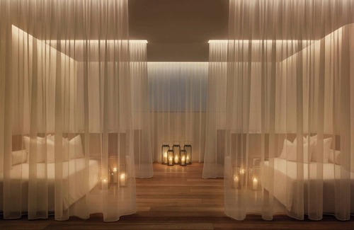 Mid Beach Hotel | The Miami Beach EDITION