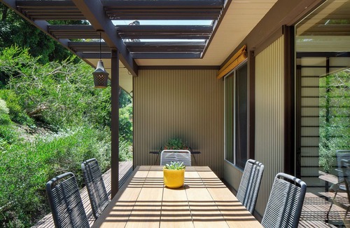 Sunset Junction Casa | The Milky Way Modern Urban Retreat