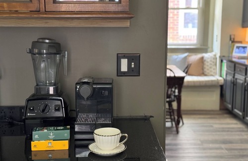 Oakmont Casa | THE MILL HOUSE - Charming Historic Cottage 1.5 miles from the US Open