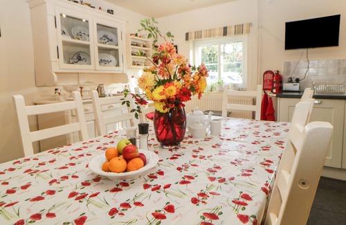 East Portlemouth Cabaña | The Miller's Cottage