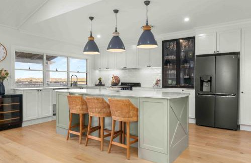 Milton Casa | The Milton Haven - Pet Friendly & Heated Pool