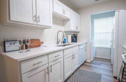 Fayetteville Casa | The Mimosa - 3 mi to DT Fayetteville and UofA