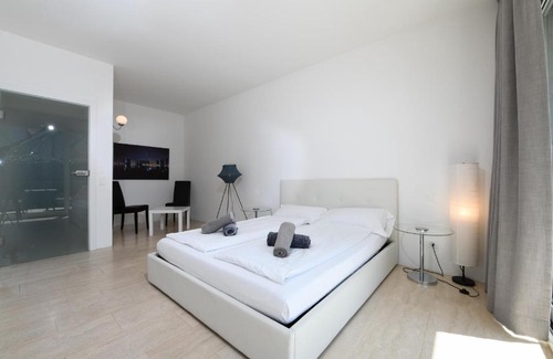 Caslano Casa | The Minimal House & SPA