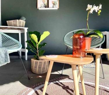 Ekurhuleni Apartamento | The Minimalist Hide away