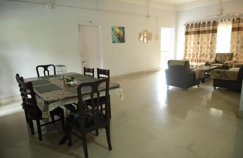 Laitmawsiang Casa | The Minimalist Nest