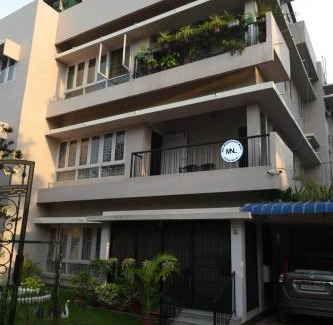 Laitmawsiang Casa | The Minimalist Nest