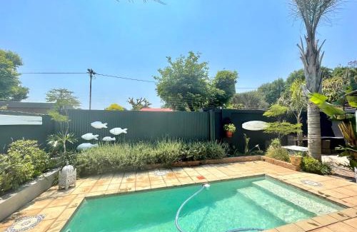 Ekurhuleni Apartamento | The Minimalist Studio B