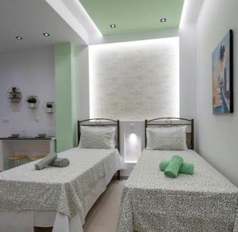 Aigaleo Apartamento | 'The Mint' House Project In Athens
