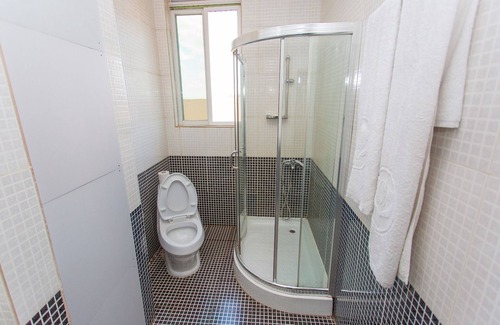 Remera Hotel | The Mirror Hotel