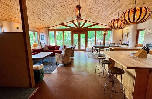 Moab South Valley Casa | The Moab Pearl Ecolodge I Peaceful Retreat I Private Hot Tub I 360° Views!