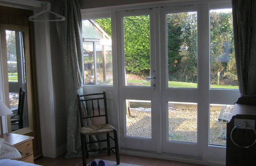 Moreton Cama Y Desayuno | The Moats B&B - Ground Floor King Size Room Ensuite - New listing from Vrbo