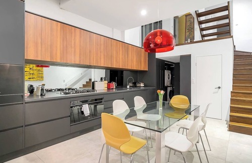 Leichhardt Casa | The Mod Striking Split Level Gem in Sydneys West