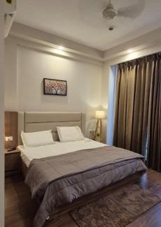 Greater Noida Apartamento | The Modern Haven